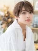 顔周りカットダークグレージュ小顔丸みショートボブh5戸頭30代
