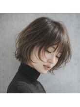 可愛いだけじゃない、思わず触れたくなる私だけの透明感