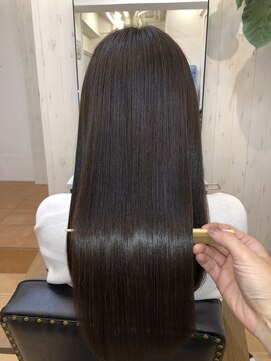 アコンプリッシュ 代官山 恵比寿(accomplish) クリスタルミネコラ