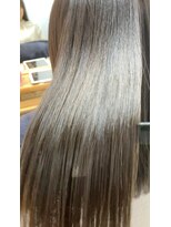 イーラ(era)&nbsp;《era》美髪チャージ　髪質改善　サイエンスアクア　みわ