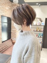 《30代40代》白髪ぼかしハイライト×前下がりボブ【イケダ】