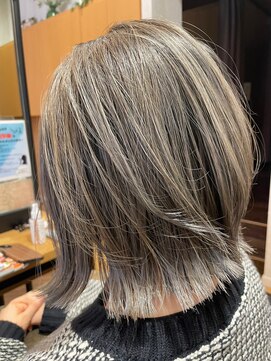 フレンズ 山鼻店(friend's) シャドールーツ