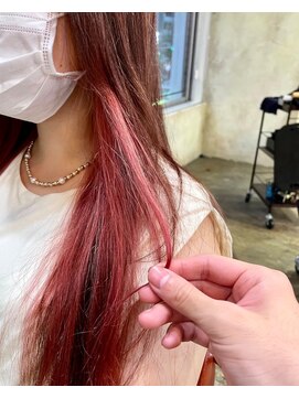 ネウィ サリュー 立川(newi saLyu) 韓国/髪質改善/縮毛矯正/インナーカラー/ピンク/ケアブリーチ