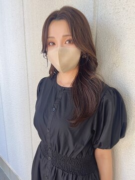 ミノリ(Minori) グレージュ×レイヤーカット