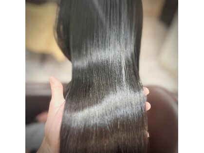 サロン デ ビジュー(Salon des Bijoux)の写真