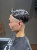 ビジネスツーブロックショート スキンフェード サイドパート
