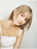 仙台/髪質改善/ハイトーンベージュ×前下がりボブ