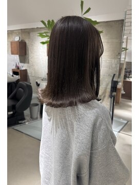 ニュア(neua) オリーブグレージュ/奈良/橿原神宮前