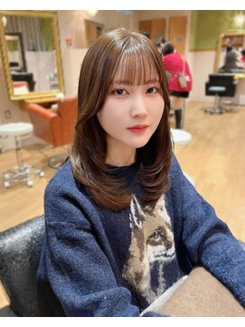 リタ(Lita) ★レイヤーカット/ミディアムレイヤー/簡単スタイリング