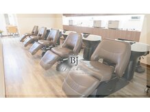 美容室BJの雰囲気(フルフラットシャンプー台で癒しの空間で透明感カラー/ブリ―チ)