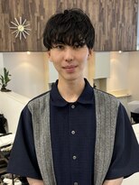 トーナイリーム 放出店(TONAI Rem)&nbsp;刈り上げマッシュ×無造作パーマ風スタイリング