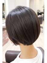 ルシードスタイル クリザンテーム&nbsp;大人の美シルエットショートボブ