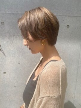 デリコ(DELICO) 透け感ニュアンスショート [大宮美容室]