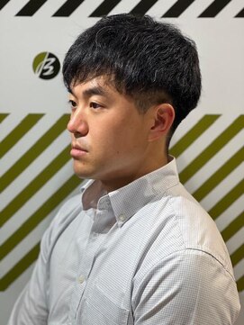 バーバーバー 四谷(BARBER-BAR) 大人のツーブロックスタイル
