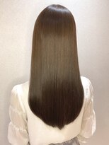 ジーナ 本八幡(Zina)&nbsp;大人かわいい20代30代40代小顔ショコラベージュ　Zina本八幡