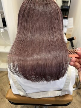 プラス ファースト ヘア(Plus 1st) 髪質改善メテオトリートメント×艶感ボブ