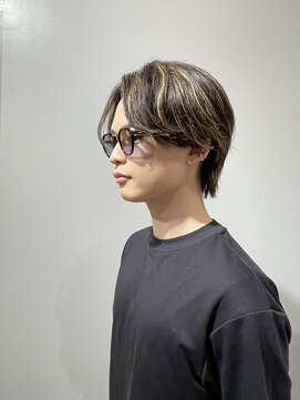 リガナッツ 池袋店(Riganuts) センターパート/ハイライト/メンズ/ケアブリーチ