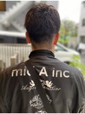 メンズ黒髪バズカット刈り上げショートチェリーブラウン卵形
