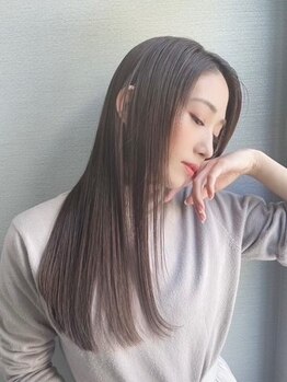 アヴァンスアンス 広島袋町店(AVANCE.ens)の写真/【本通/袋町】ブリーチ毛でも対応可能◎ダメージレスな酸性縮毛矯正で思わず触りたくなる柔らか質感に…