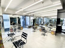 レコ オーベン(LECO oben)の雰囲気（美容室が苦手な方にも気持ちよくお越しいただける空間と接客）