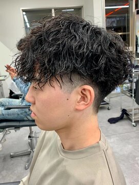 ジーニー 新百合ヶ丘(Genie) ダークアッシュニュアンスパーマ韓国マッシュベリーショート