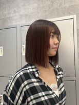 エヌ 大阪梅田店(enu)&nbsp;ボルドー×小顔に見えるぱつっとボブ