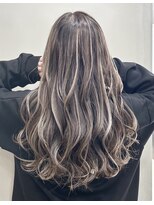 トニエ(tonie.)&nbsp;グレージュハイライトカラー