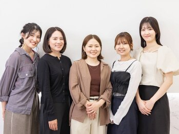 イレス 札幌駅南店(IRESU)の写真/女性ならではの視点/SENSEで創り上げる本格艶髪[札幌/髪質改善/ヘッドスパ/トリートメント/酸性ストレート]