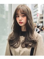 ダル 渋谷/表参道(DAL.)&nbsp;バタフライレイヤーロングレイヤーハイトーングレージュブリーチ