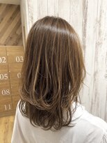 ロア バイ アヴァンス 天王寺店(Lowa by avance.)&nbsp;レイヤーカット