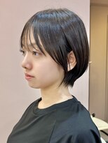 ナンバー 博多(Number) まるみショートボブで大人っぽく
