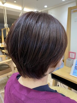 コルテ(Corte) 大人女性×耳かけけショート