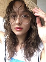 ロイジー(roijir)&nbsp;【roijir 表参道】ミディアムレイヤー×スパイラルパーマ