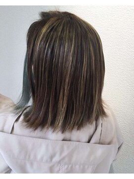 ジプソ(Gypso Hair salon) ハイライト×切りっぱなしボブカーキグリーン