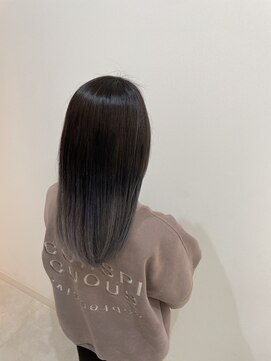 エボルブヘアー(EVOLVE Hair) ツートンカラー