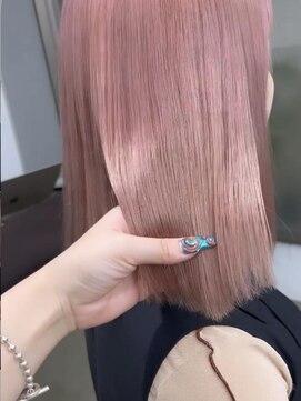 レコ 渋谷(LECO) ピンクベージュの艶髪ハイトーン