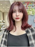 くびれボルドーカラー前髪ピンクベージュインナーグレージュ