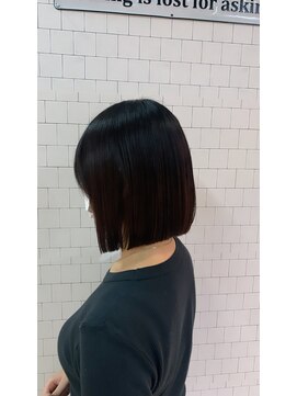 アンジェ(ange) 切りっぱなしボブ