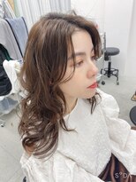 テラス トヨタ(Telasu Toyota)&nbsp;レイヤーカットのロングヘア