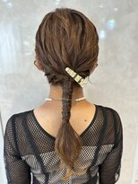 エルバイラビス 大宮(elu by lovis)&nbsp;《momo》ローポニー/タイトポニー/大宮