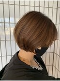 ショートボブ