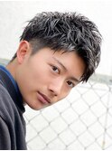 アップバング短髪ツイストスパイラルブリーチパーマツイスパ