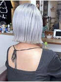 【他店修正】ホワイトシルバー×ブリーチ３回