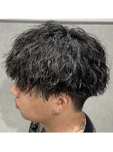 【ツイストスパイラルパーマ】無造作感×シャープな仕上がりに。