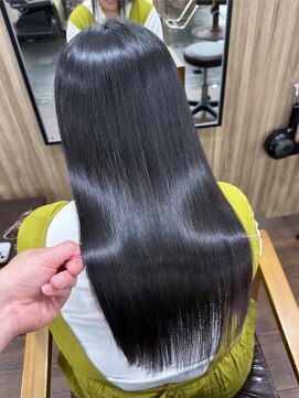 イリ 心斎橋(ili) 韓国風ミルクティーグレージュカラーベージュブラウン