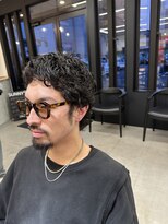 サニーズ(SUNNY'S by CONKS) ゆるっとスパイキーパーマのメンズショート