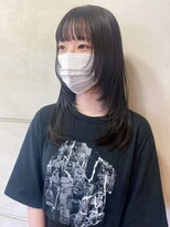 ルオージア(Luogia)&nbsp;顔まわりレイヤー×暗髪グレージュ