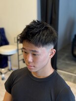 マジック(magic)&nbsp;浮かない、収まる！！骨格補正クロップショート
