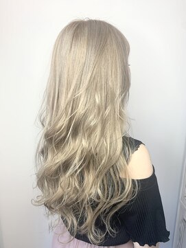 ナブラ(NABLA) ハイトーン　ホワイトカラー『倉敷美容室』『NABLA』