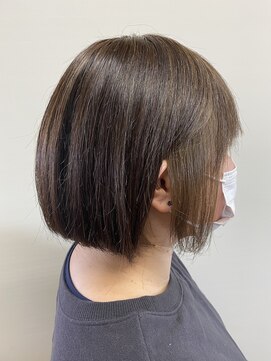 ラインヘアー(LINE HAIR) [瀧本里奈]ミニボブ
